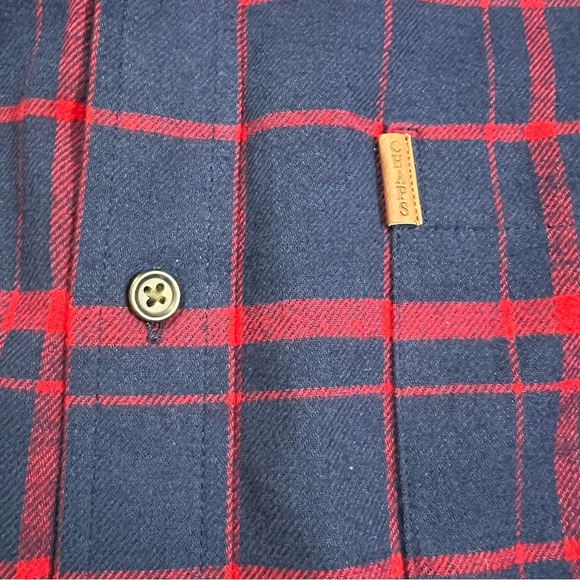 Men’s Chaps Button Down Shirt in Navy Red Plaid - Picture 2 of 5